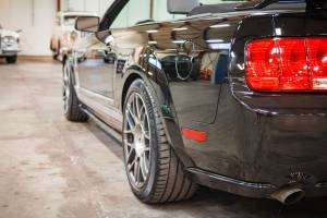 Image 17/49 of Ford Mustang GT (2006)