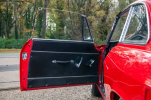 Image 19/31 of Alfa Romeo Giulia Sprint GTA (1966)