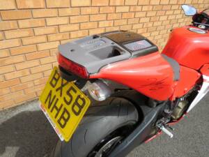 Bild 46/50 von Ducati Desmosedici RR (2008)