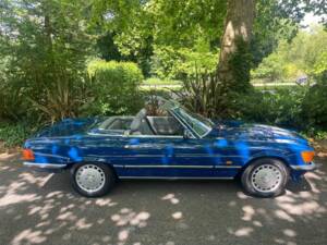 Imagen 28/50 de Mercedes-Benz 300 SL (1988)