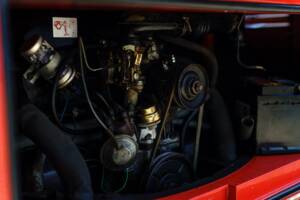 Image 22/50 of Volkswagen T1 panel van (1963)