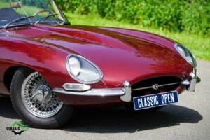 Afbeelding 16/57 van Jaguar E-Type 3.8 (1964)