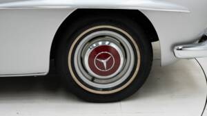 Image 11/15 of Mercedes-Benz 190 SL (1962)
