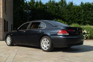 Bild 9/50 von BMW 745Li (2001)