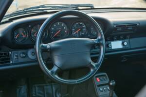 Bild 18/27 von Porsche 911 Carrera (1994)
