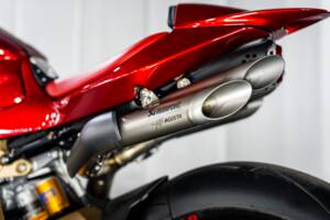 Bild 18/38 von MV Agusta DUMMY (2011)