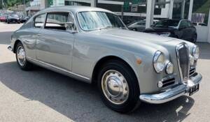 Image 2/15 of Lancia Aurelia B20 GT 2500 (1958)