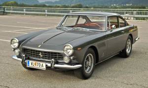 Image 2/50 de Ferrari 250 GTE (1963)