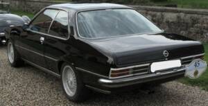 Image 2/8 de Opel Commodore 2,8 GS (1975)