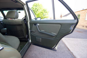 Bild 18/29 von Mercedes-Benz 280 E (1983)