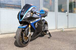 Image 13/69 of Petronas FP1 (2003)