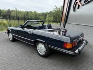 Image 8/50 of Mercedes-Benz 560 SL (1986)