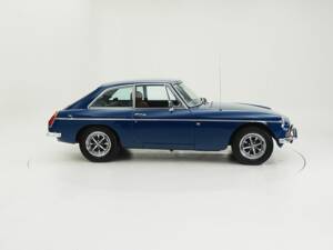 Immagine 6/15 di MG MGB GT (1973)