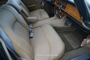 Bild 22/33 von Jaguar 420 G (1970)