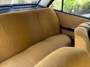Bild 100/138 von Audi 80 GL (1974)