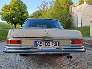 Image 6/73 of Mercedes-Benz 280 SE (1971)