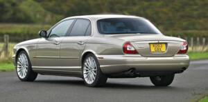 Afbeelding 7/50 van Jaguar XJ 8 4.2 (2003)