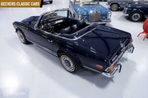 Image 8/12 of Mercedes-Benz 280 SL (1971)
