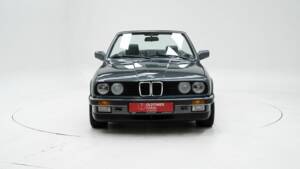 Afbeelding 9/15 van BMW 325i Baur TC (1988)