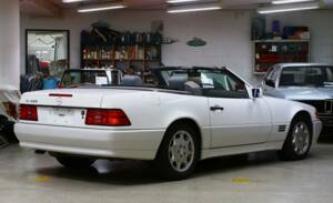 Image 5/27 of Mercedes-Benz SL 500 (1993)