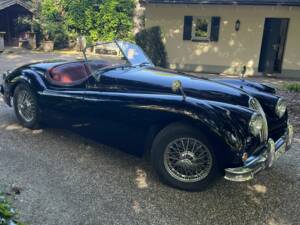 Image 3/8 of Jaguar XK 140 DHC (1956)