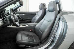 Image 32/50 of BMW Z4 sDrive23i (2010)