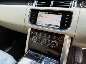 Bild 16/35 von Land Rover Range Rover Vogue TDV6 (2015)