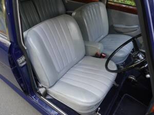 Afbeelding 10/19 van Vanden Plas 1300 (1969)