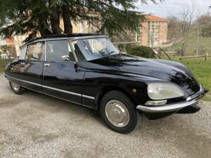 Image 1/8 of Citroën DS 23 (1972)