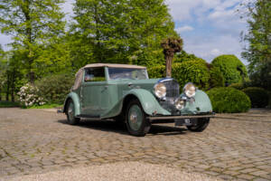 Image 8/23 of Bentley 3 1&#x2F;2 Liter Park Ward DHC (1936)