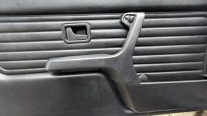 Immagine 11/53 di BMW 320i (1989)