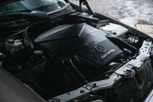 Image 26/48 of Mercedes-Benz C 55 AMG (1998)