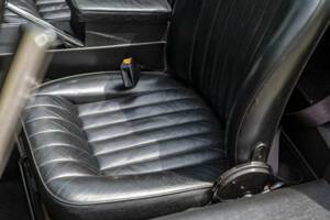 Image 29/50 de Jaguar Type E V12 (1973)