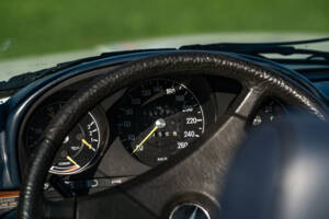 Bild 24/42 von Mercedes-Benz 380 SL (1981)