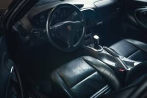 Bild 5/15 von Porsche 911 Carrera 4S (2003)