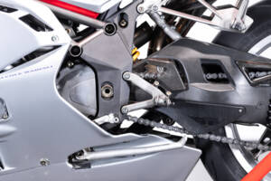 Image 25/50 de MV Agusta DUMMY (2000)