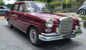 Image 6/21 of Mercedes-Benz 200 D (1968)