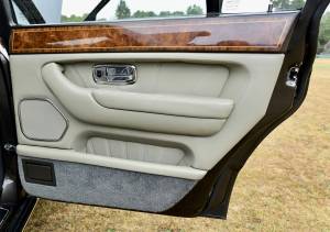 Image 22/50 of Rolls-Royce Silver Seraph (1998)