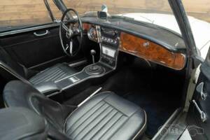 Image 7/19 of Austin-Healey 3000 Mk III (BJ8) (1964)