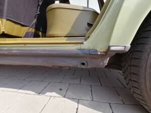 Immagine 47/55 di Mercedes-Benz 300 TD (1979)