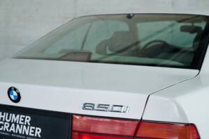 Immagine 32/50 di BMW 850i (1990)