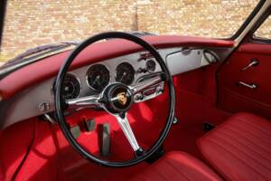 Image 40/50 de Porsche 356 C 1600 (1964)