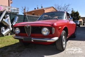 Image 1/30 de Alfa Romeo Giulia 1600 Sprint GT (1964)