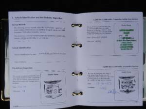 Image 27/30 de Aston Martin DB 7 Vantage Volante (2003)