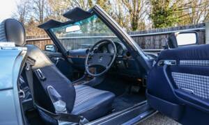 Image 4/19 of Mercedes-Benz 300 SL (1987)