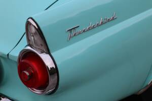 Bild 17/50 von Ford Thunderbird (1955)