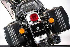Image 29/44 de Moto Guzzi California II (1983)
