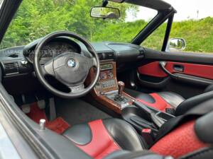 Afbeelding 5/96 van BMW Z3 2.8 (1998)