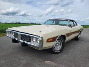 Image 5/8 of Dodge Charger SE 360 (1974)