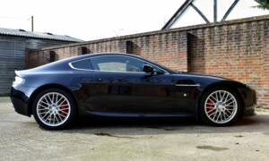 Bild 9/50 von Aston Martin V8 Vantage (2009)